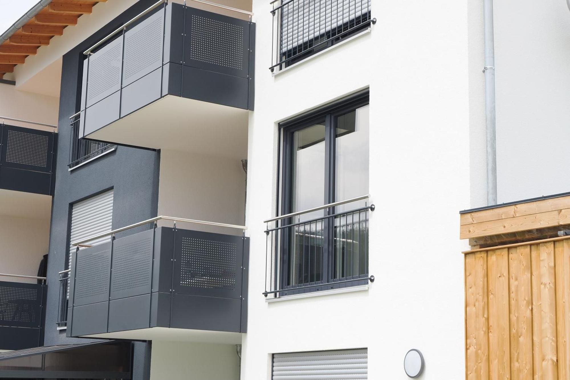 Ferienwohnung Emma Mit Balkon Langdorf  ภายนอก รูปภาพ